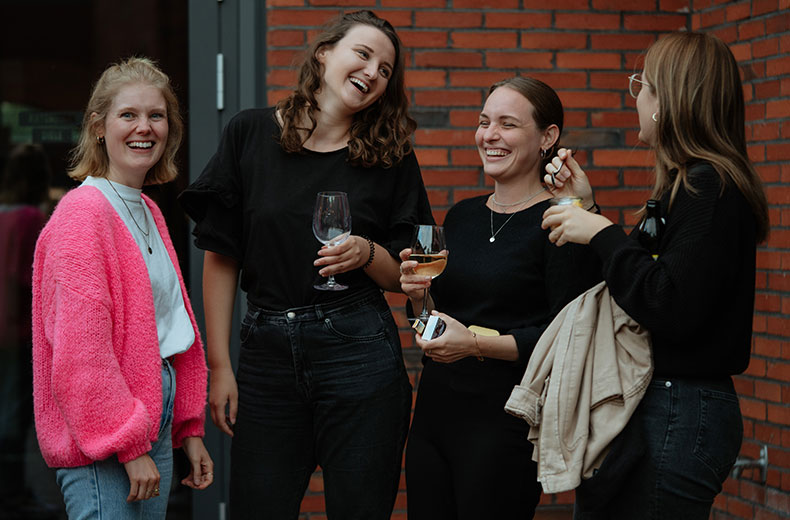 Laura, Linda, Anne und Milly beim Podstars Sommerfest